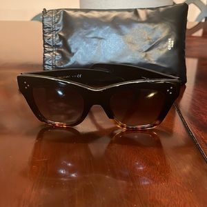 Celine cateye CL400041. Black to Havana front.